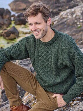 Aran Crafts Unisex Green Cable Knit Crew Neck Fisherman Sweater
